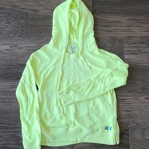 💚American Eagle Neon Green/Yellow Hoodie💛